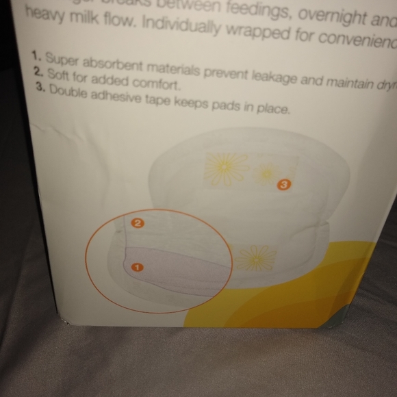 Breast pads - Picture 5 of 5